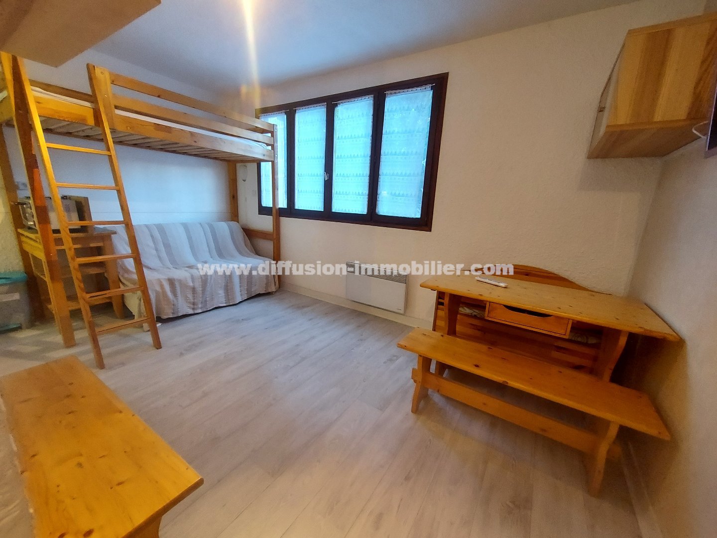 Appartement 1 pièce 18 m² Enchastrayes