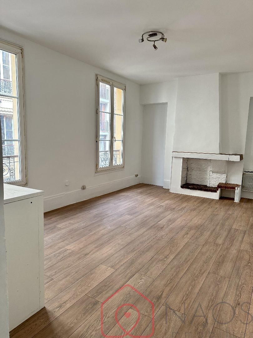 Appartement 1 pièce(s) 23 m²à vendre Paris-18e-arrondissement