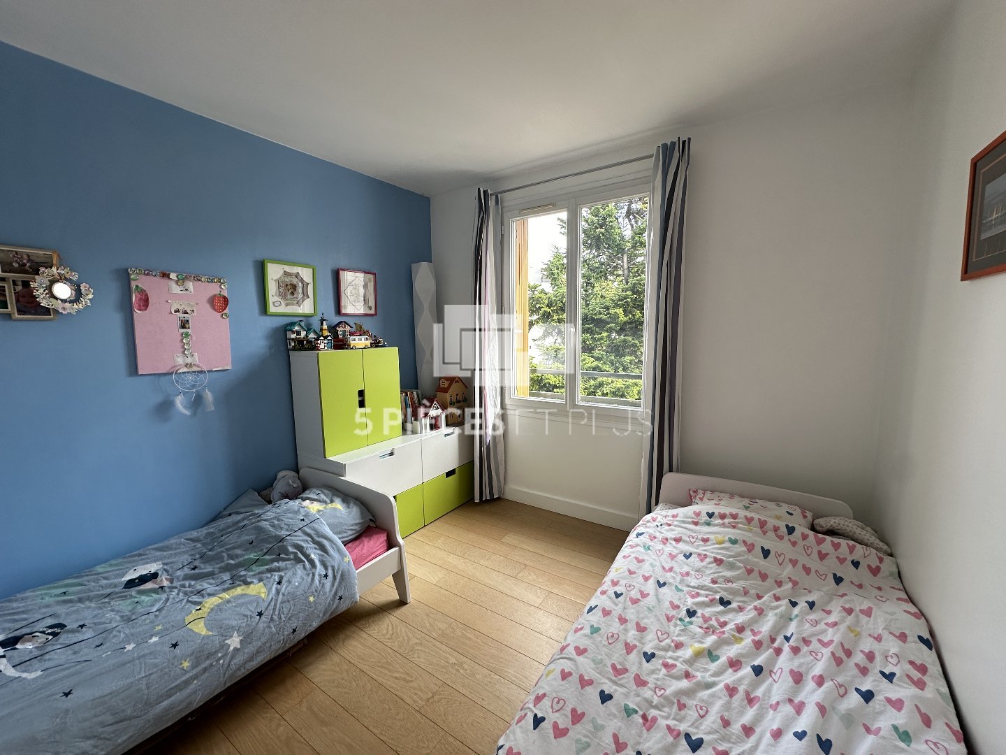 Appartement a louer levallois-perret - 4 pièce(s) - 77 m2 - Surfyn