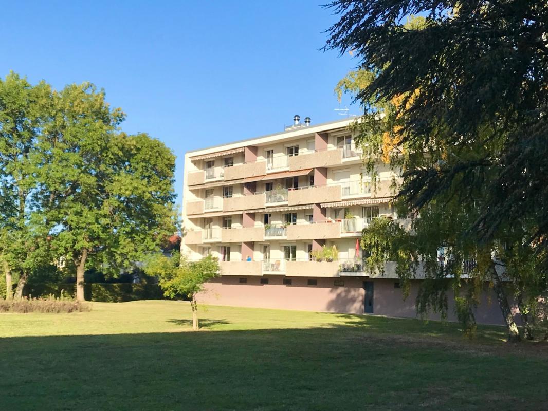 Appartement 5 pièces 100 m² Bourg-en-Bresse