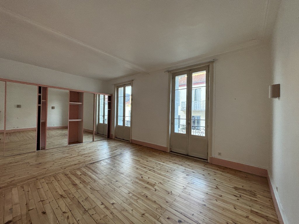Appartement 4 pièces 113 m² Vichy