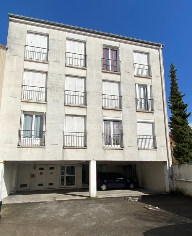 Appartement 1 pièce 30 m² Angoulême