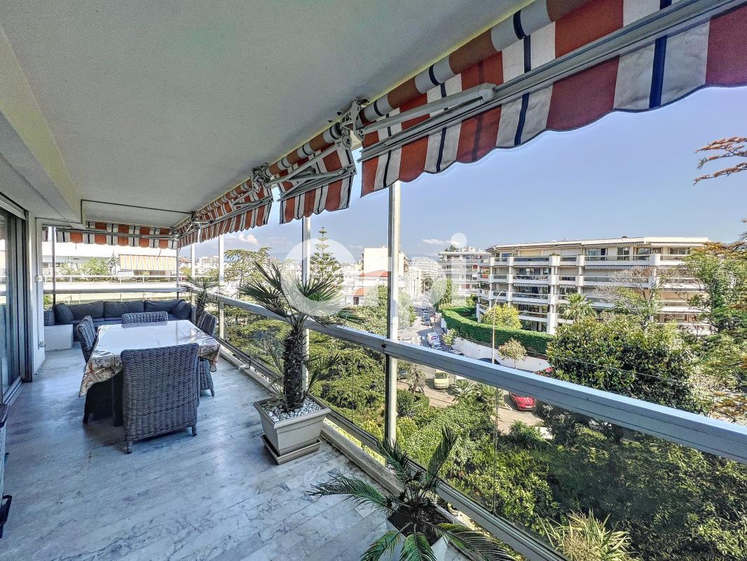 Appartement 3 pièces 63 m² Antibes