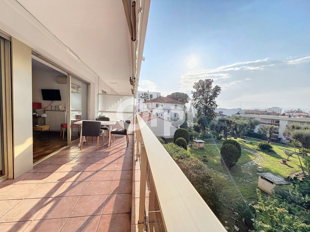 Appartement 2 pièces 51 m² Antibes