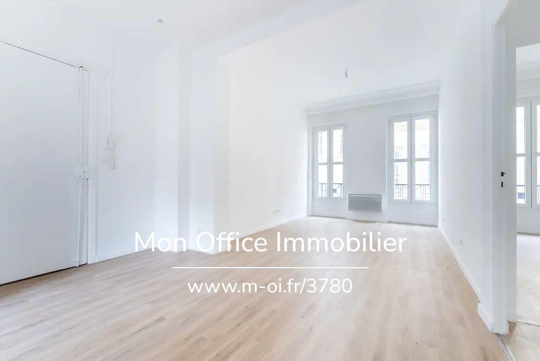 Appartement 4 pièces 74 m² Marseille 1er