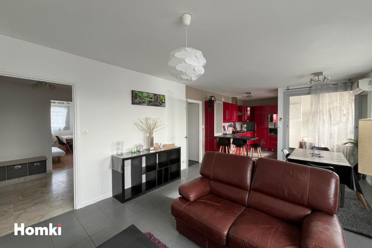 Appartement 4 pièces 86 m² Vénissieux