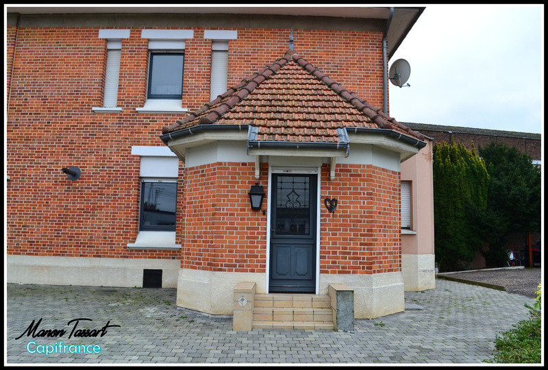 Maison 5 pièces 175 m² Neuville-Saint-Rémy