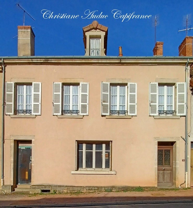 Maison 8 pièces 144 m² Saint-Bonnet-de-Joux