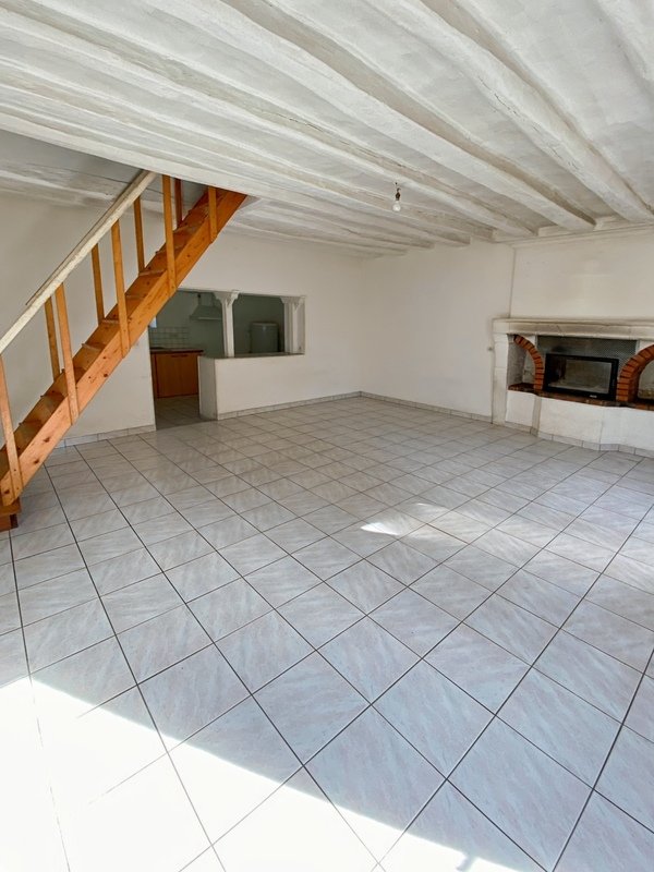 Maison 3 pièces 60 m² Saint-Biez-en-Belin