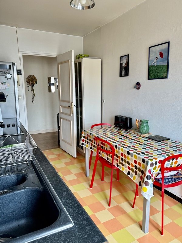 Appartement a louer paris-19e-arrondissement - 4 pièce(s) - 89 m2 - Surfyn