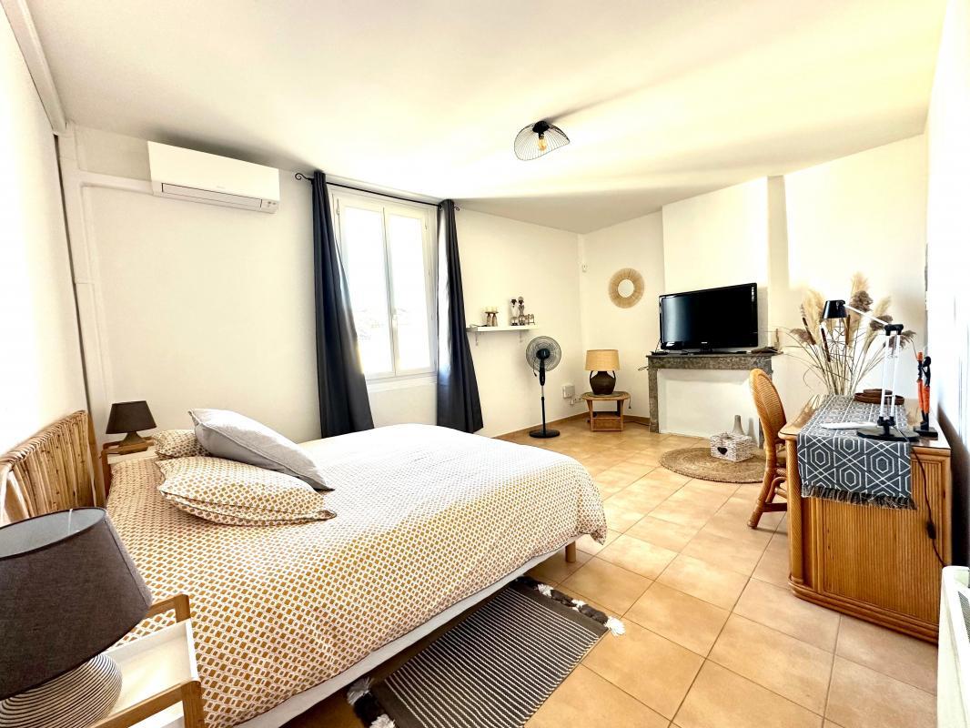 Appartement 3 pièces 69 m² Aigues-Mortes