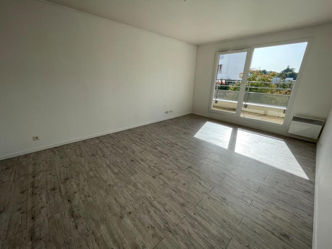 Appartement 3 pièces 61 m² epernon