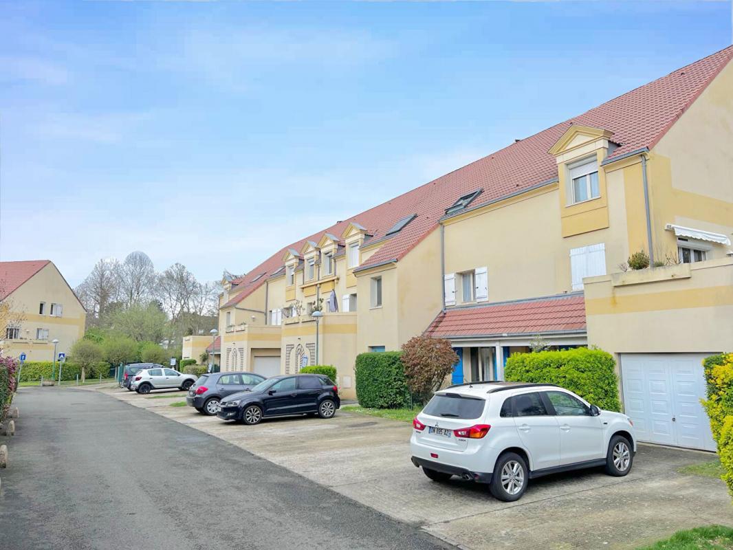 Appartement 4 pièces 82 m² Saint-Ouen-l'Aumône