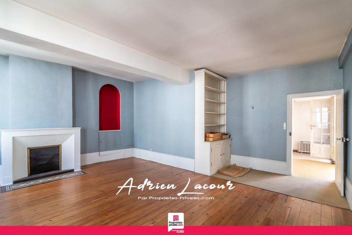 Appartement 8 pièces 166 m² Romorantin-Lanthenay