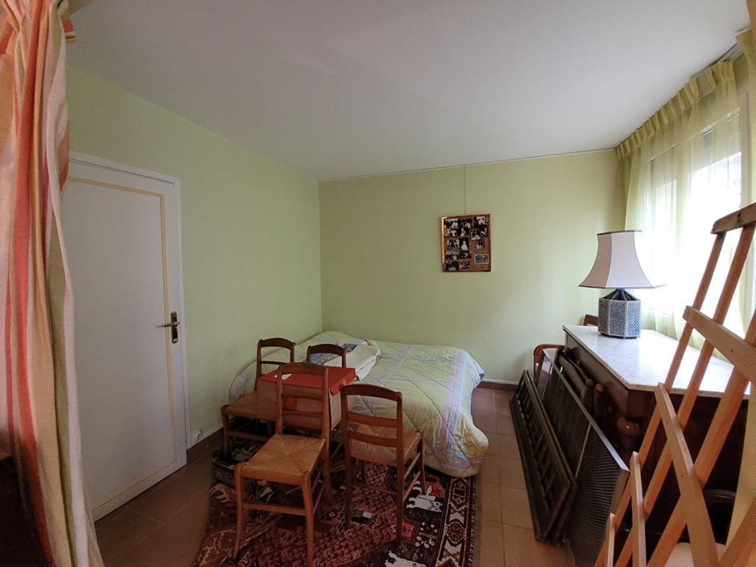 Appartement a vendre  - 2 pièce(s) - 70 m2 - Surfyn