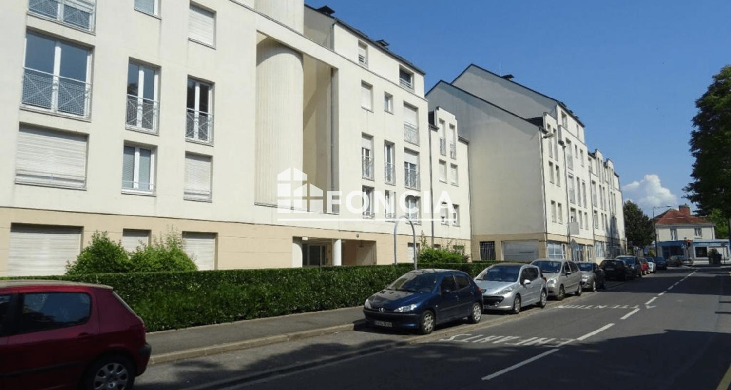 Appartement 2 pièces 46 m² Saint-Jean-de-la-Ruelle