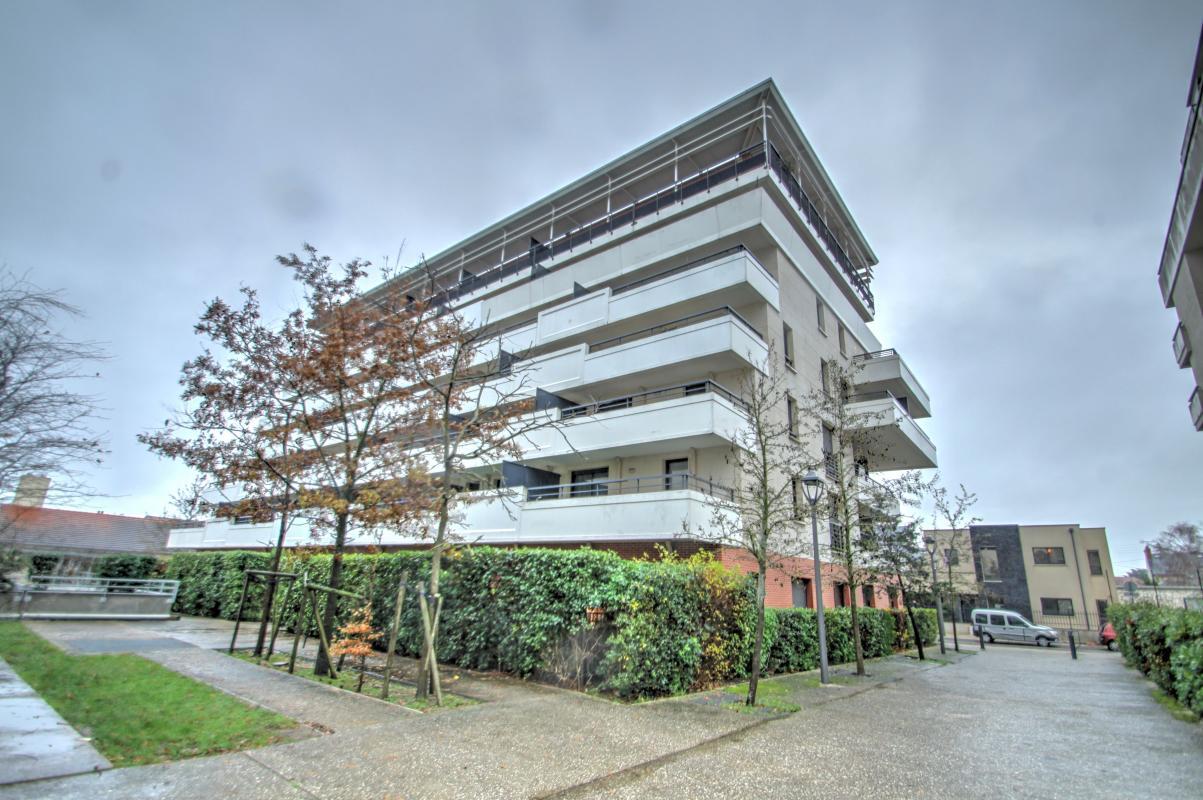 Appartement 3 pièces 69 m² Saint-Jean-de-la-Ruelle