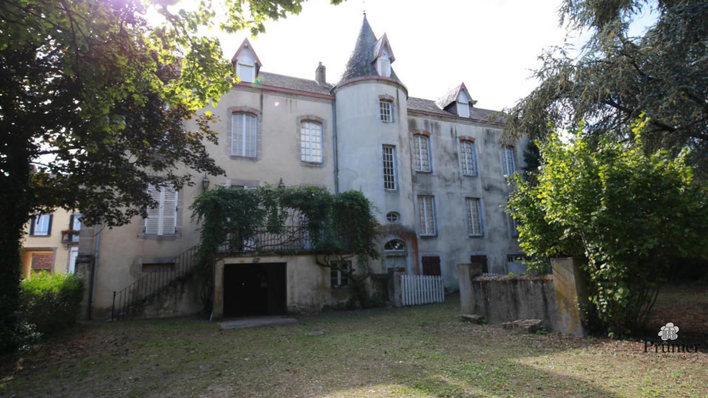 Maison 12 pièces 350 m² Étang-sur-Arroux