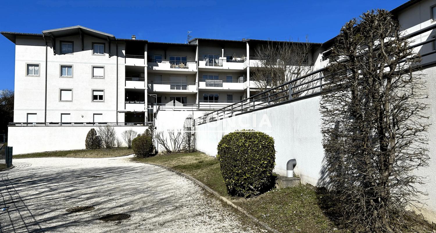 Appartement 4 pièces 91 m² Saint-Julien-en-Genevois