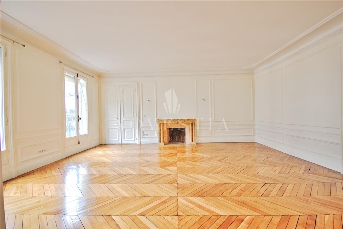 Appartement a louer paris-8e-arrondissement - 5 pièce(s) - 180 m2 - Surfyn