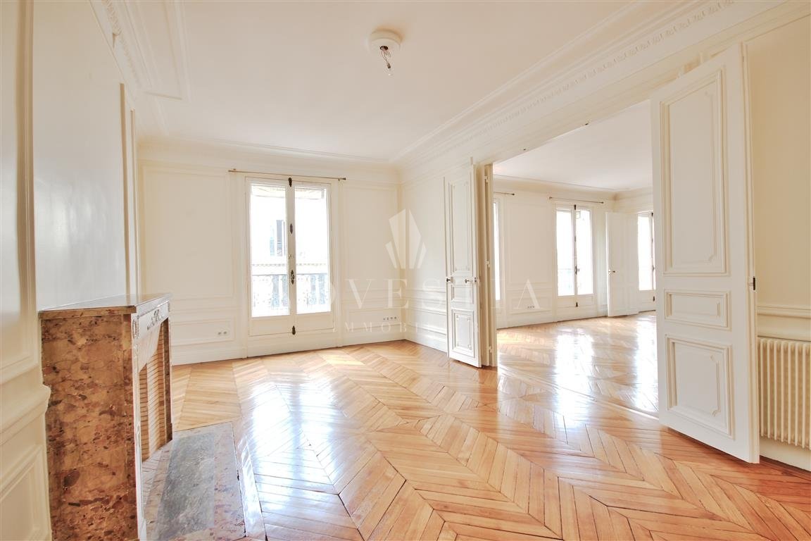 Appartement a louer paris-8e-arrondissement - 5 pièce(s) - 180 m2 - Surfyn