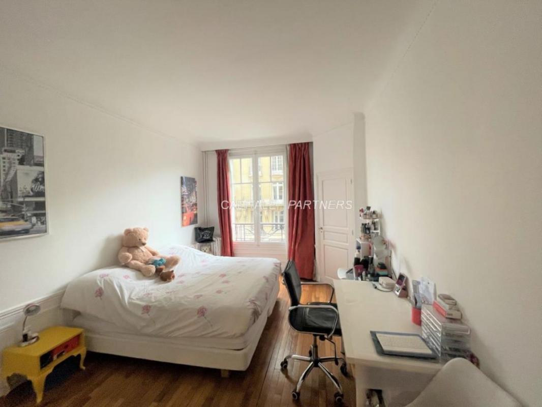 Appartement a louer paris-17e-arrondissement - 5 pièce(s) - 171 m2 - Surfyn