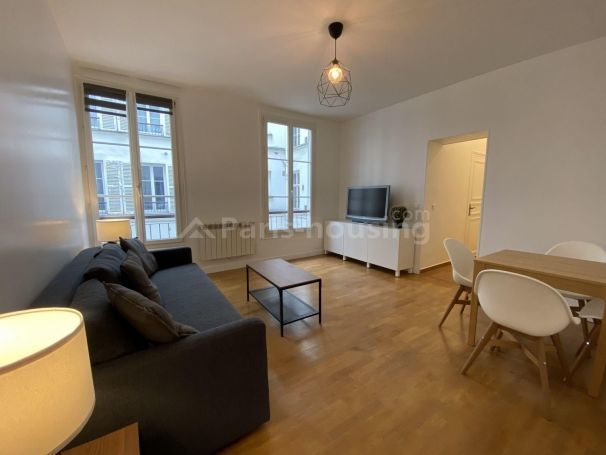 Appartement 2 pièce(s) 45 m²à louer Paris-9e-arrondissement