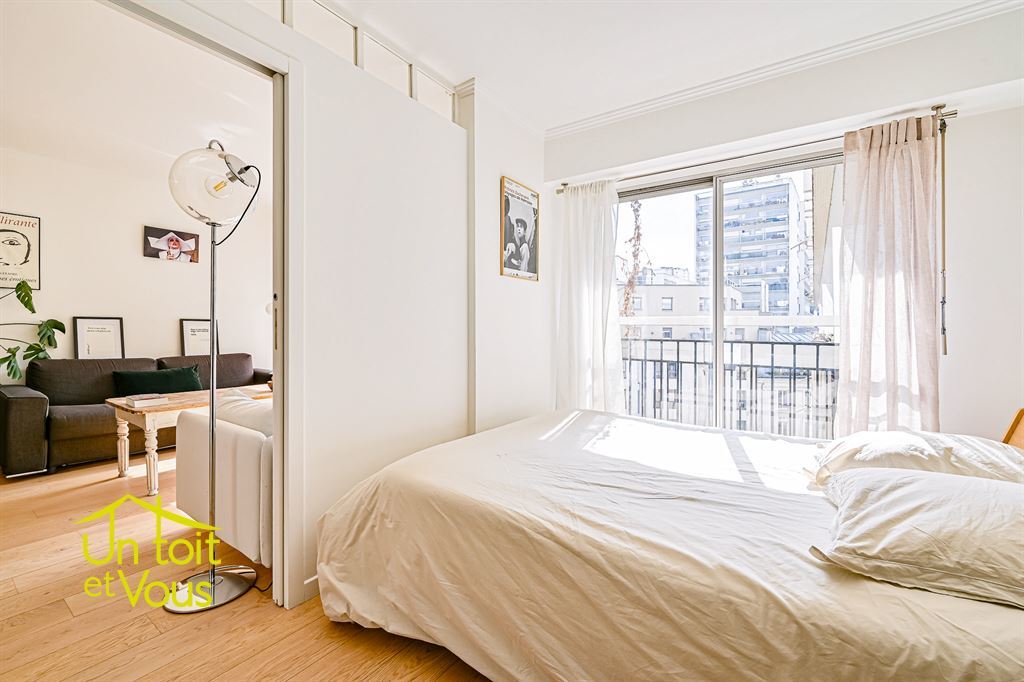 Appartement a louer paris-18e-arrondissement - 4 pièce(s) - 80 m2 - Surfyn