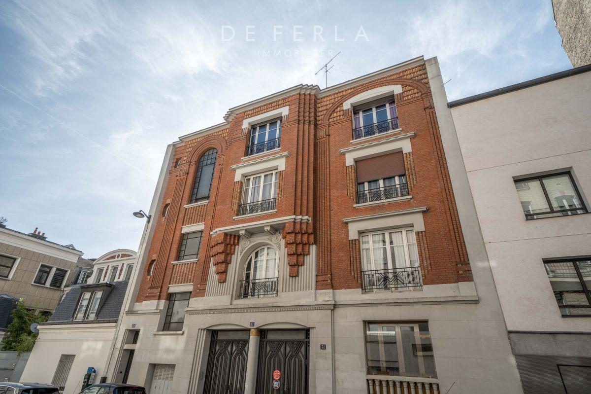 Appartement a louer paris-14e-arrondissement - 4 pièce(s) - 116 m2 - Surfyn