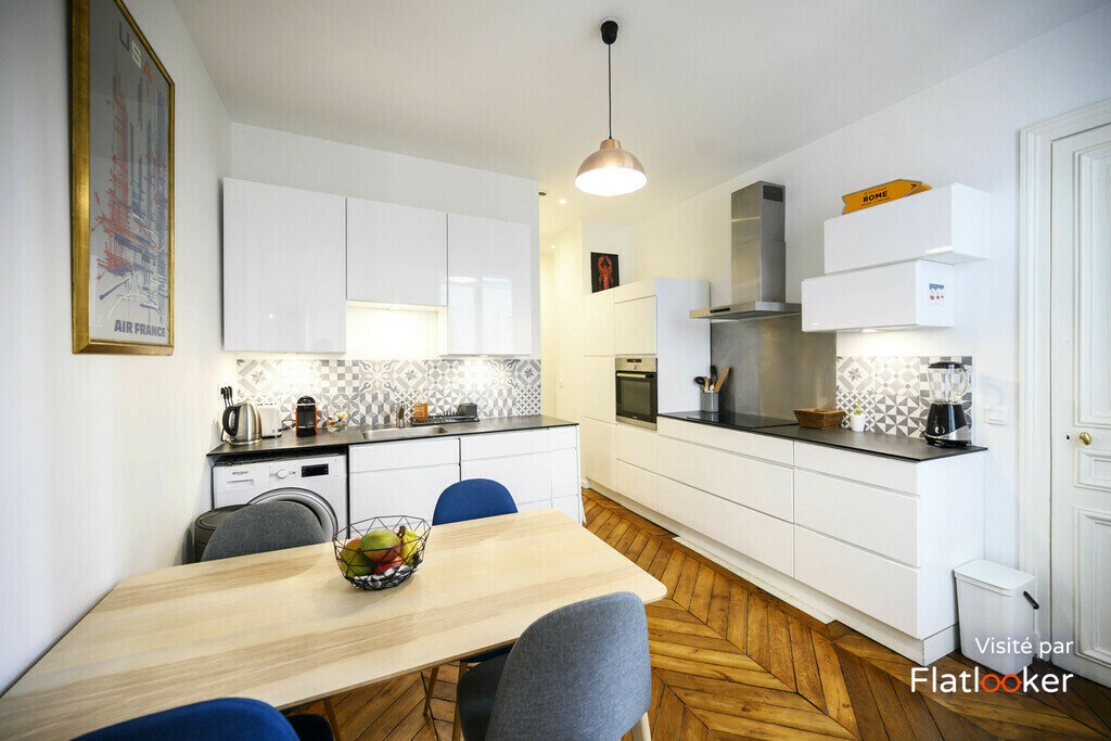 Appartement a louer paris-8e-arrondissement - 3 pièce(s) - 69 m2 - Surfyn