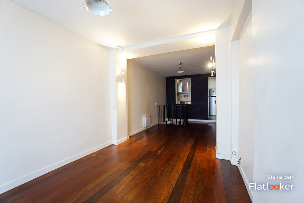 Appartement a louer paris-18e-arrondissement - 2 pièce(s) - 52 m2 - Surfyn