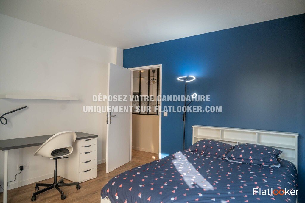 Appartement a louer  - 7 pièce(s) - 11 m2 - Surfyn