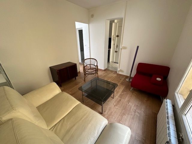 Appartement a louer  - 2 pièce(s) - 29 m2 - Surfyn