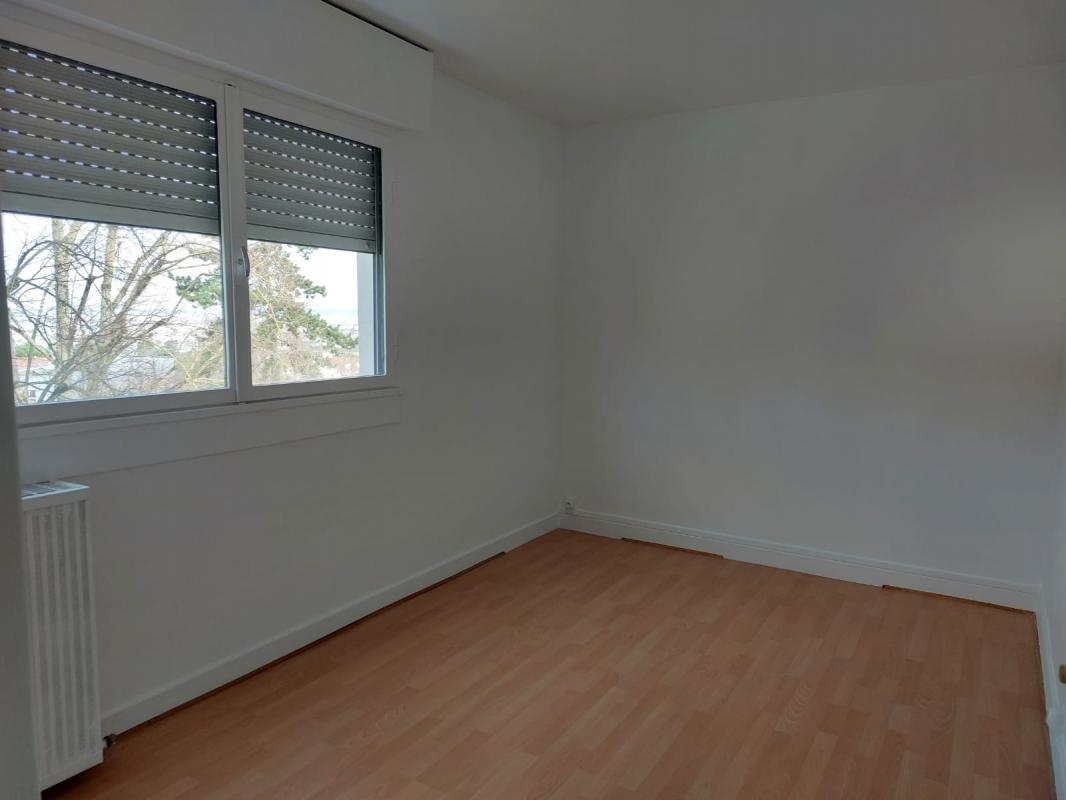 Appartement a louer rueil-malmaison - 3 pièce(s) - 60 m2 - Surfyn