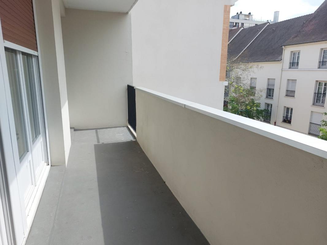 Appartement a louer rueil-malmaison - 4 pièce(s) - 70 m2 - Surfyn
