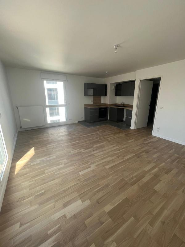 Appartement a louer rueil-malmaison - 4 pièce(s) - 75 m2 - Surfyn