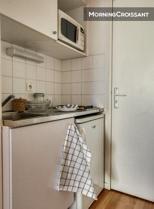 Appartement a louer paris-18e-arrondissement - 1 pièce(s) - 18 m2 - Surfyn