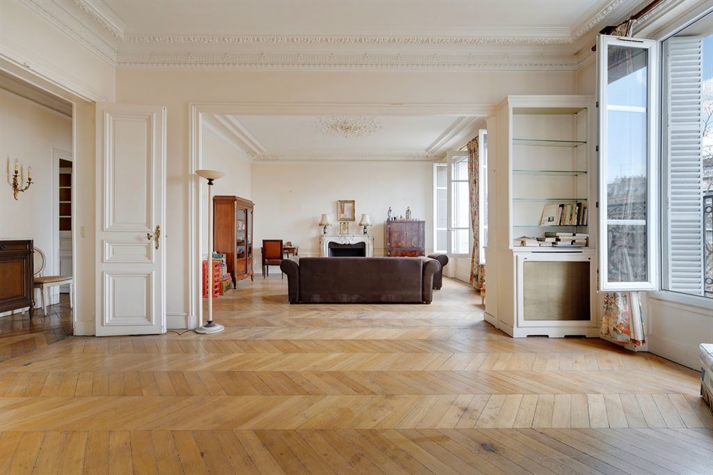 Appartement a louer paris-11e-arrondissement - 4 pièce(s) - 110 m2 - Surfyn