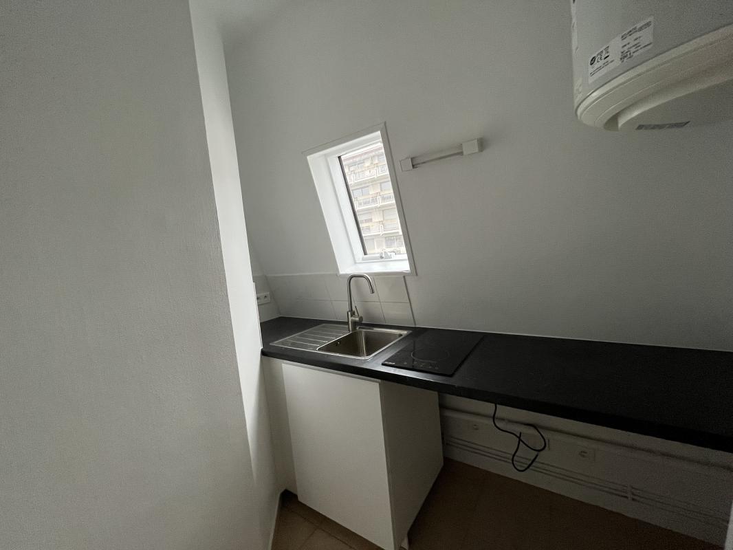 Appartement a louer paris-14e-arrondissement - 2 pièce(s) - 33 m2 - Surfyn