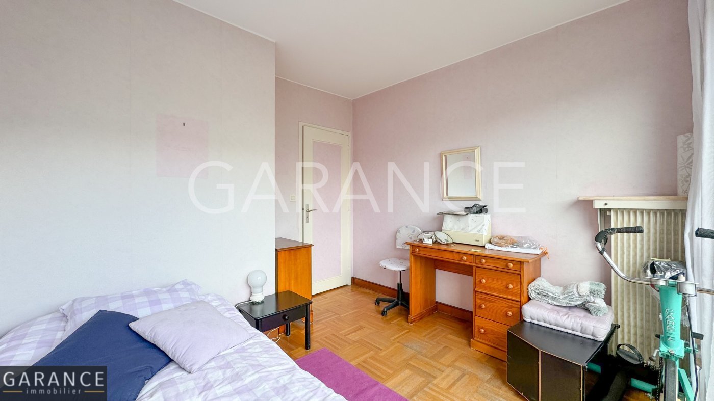 Appartement a louer paris-14e-arrondissement - 4 pièce(s) - 101 m2 - Surfyn