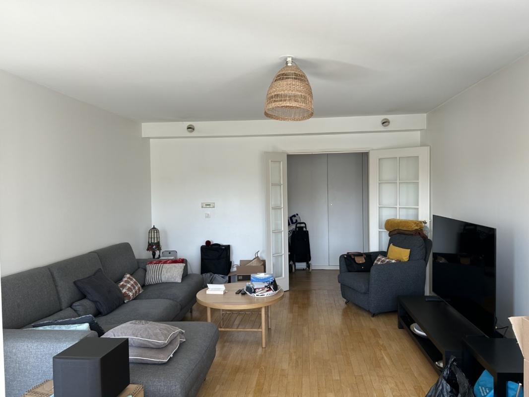 Appartement a louer  - 4 pièce(s) - 89 m2 - Surfyn