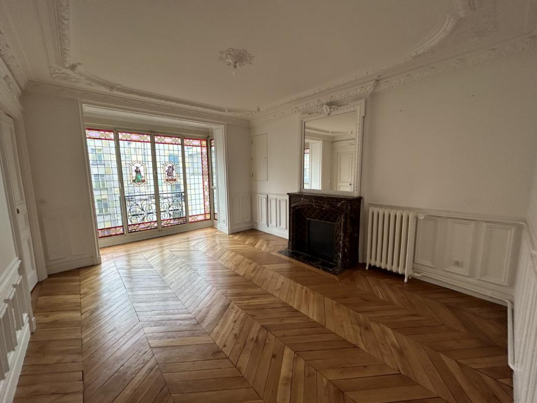 Appartement a louer paris-16e-arrondissement - 4 pièce(s) - 113 m2 - Surfyn