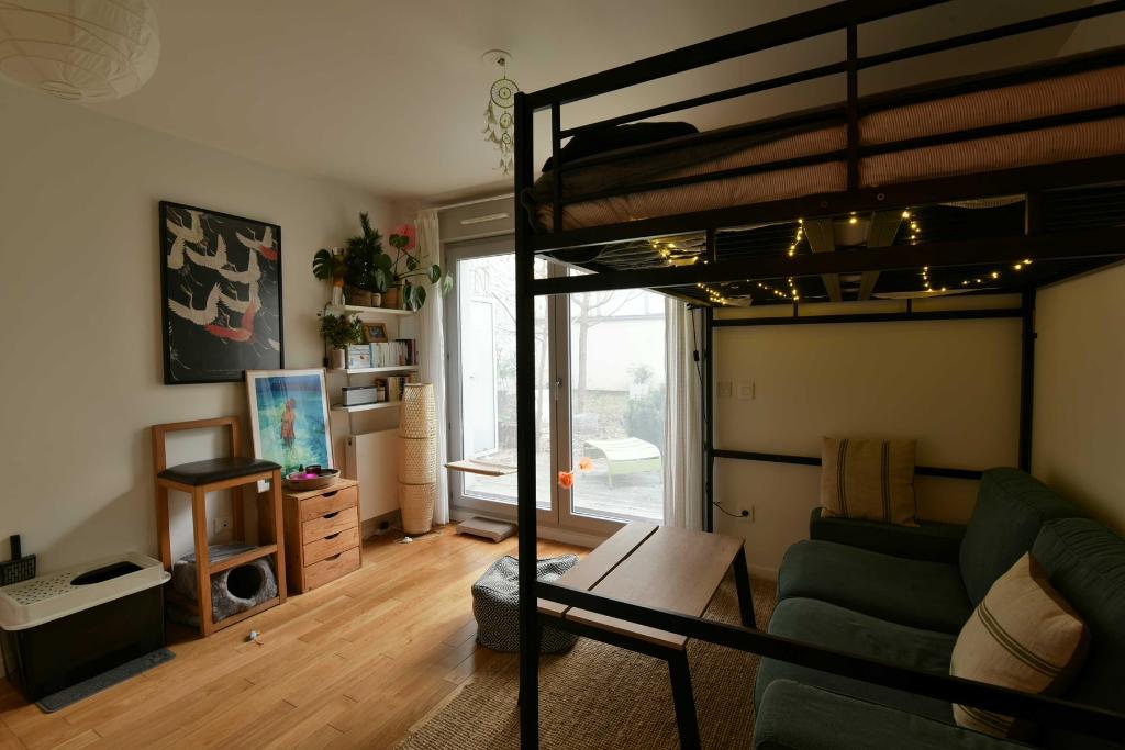 Appartement a louer paris-10e-arrondissement - 1 pièce(s) - 23 m2 - Surfyn