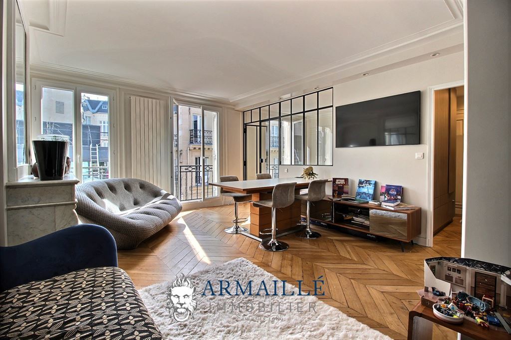 Appartement 3 pièce(s) 67 m²à vendre Paris-17e-arrondissement