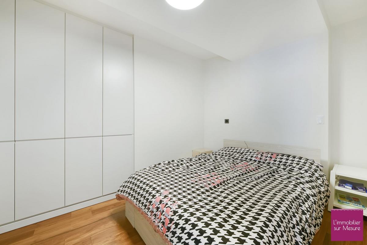 Appartement a louer paris-11e-arrondissement - 4 pièce(s) - 90 m2 - Surfyn