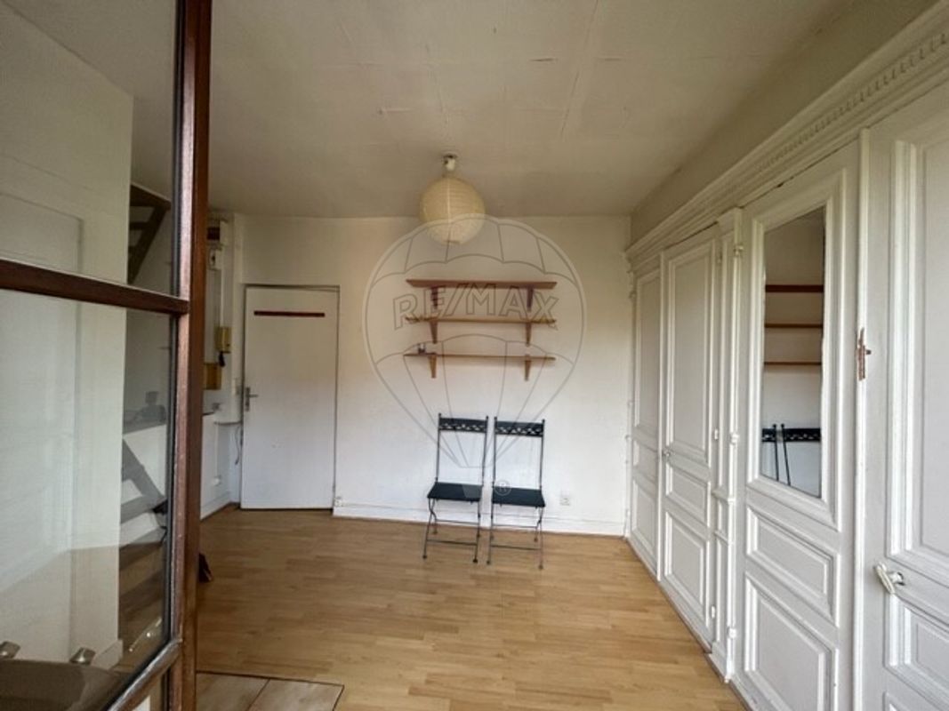 Maison a louer paris-20e-arrondissement - 5 pièce(s) - 104 m2 - Surfyn
