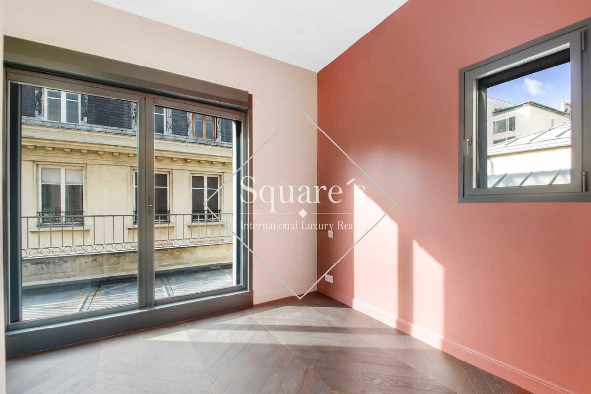 Maison a louer paris-8e-arrondissement - 5 pièce(s) - 130 m2 - Surfyn