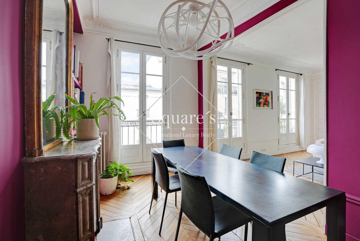 Appartement a louer paris-18e-arrondissement - 5 pièce(s) - 128 m2 - Surfyn