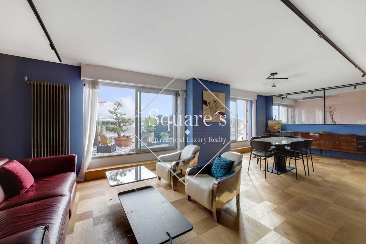 Appartement a louer paris-18e-arrondissement - 5 pièce(s) - 135 m2 - Surfyn