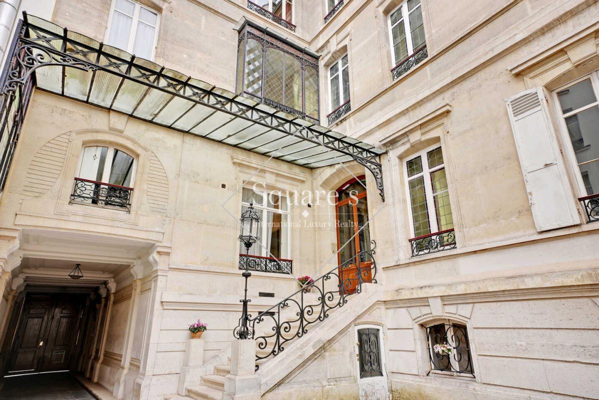 Appartement a louer paris-8e-arrondissement - 5 pièce(s) - 164 m2 - Surfyn